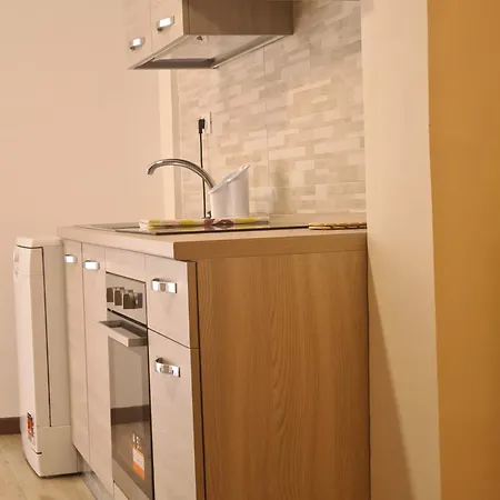 Vibes - 6 En-suite Apartment Bologna