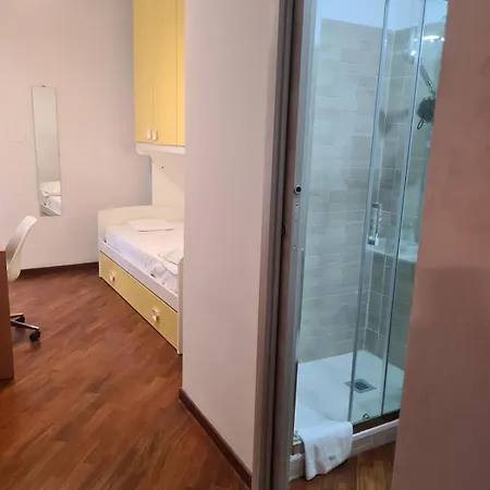 Vibes - 6 En-suite *