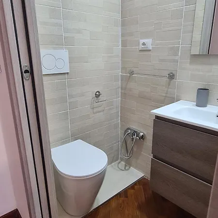 Vibes - 6 En-suite *