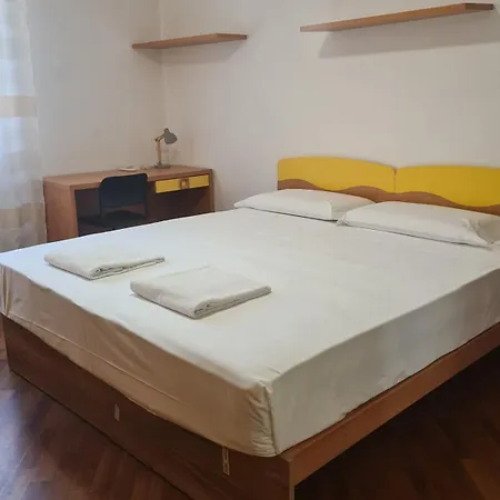 Appartement Vibes - 6 En-suite Bologne