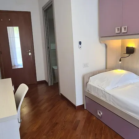 Vibes - 6 7 Baths - Self Check-in * Bologna