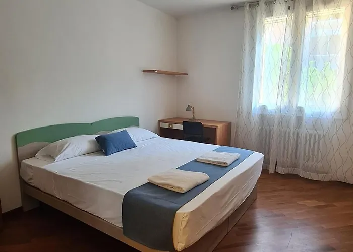 Διαμέρισμα Bologna Vibes - 6 Rooms 7 Baths - Self Check-In *
