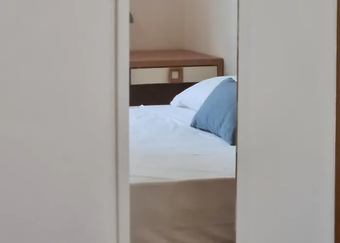 Vibes - 6 En-suite *